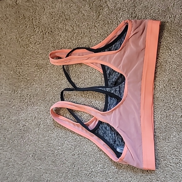 🍉Aerie Sports Bra🍉 - Picture 2 of 5